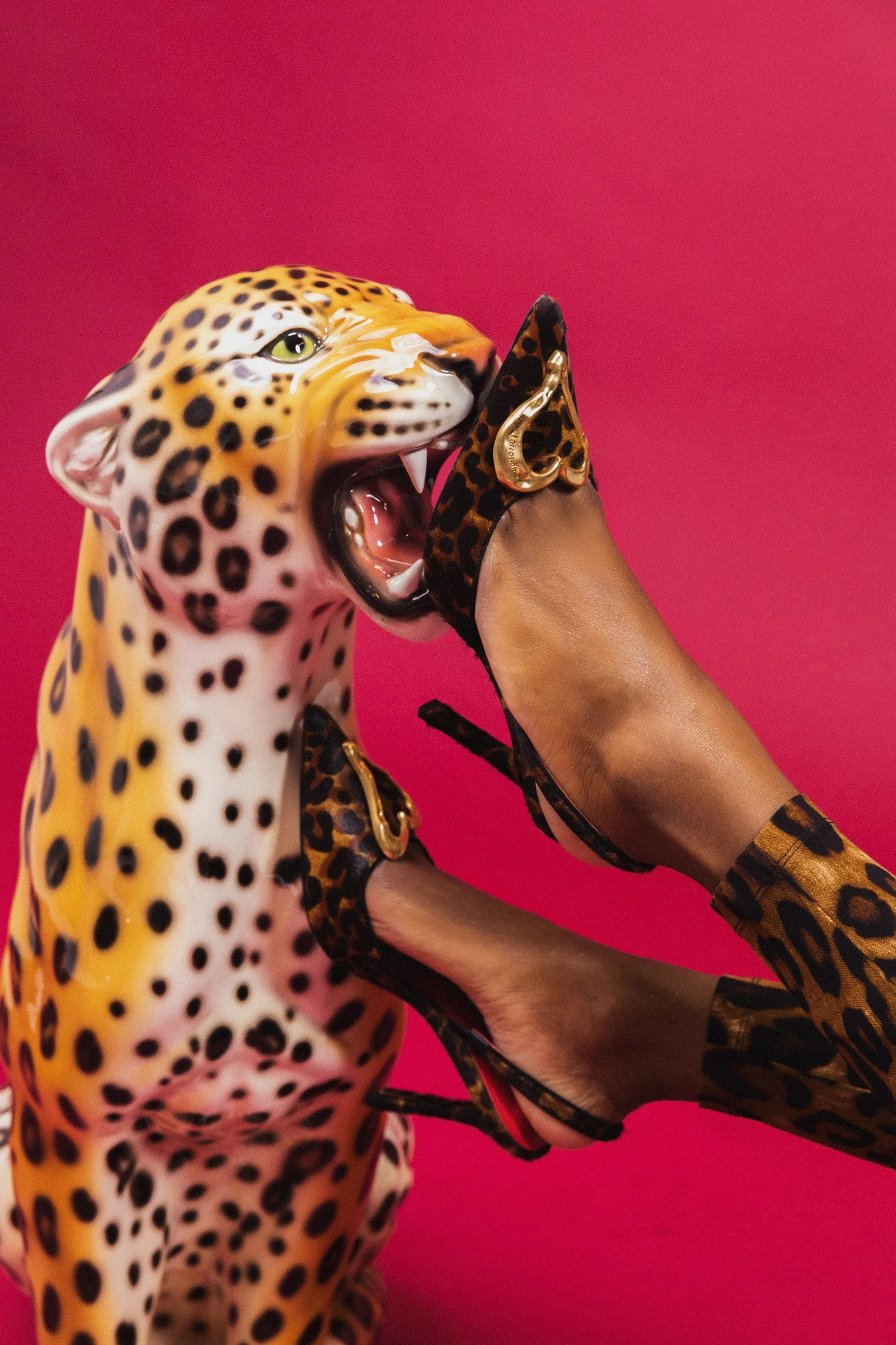 Amore Pump In Leopard Natural Haircalf