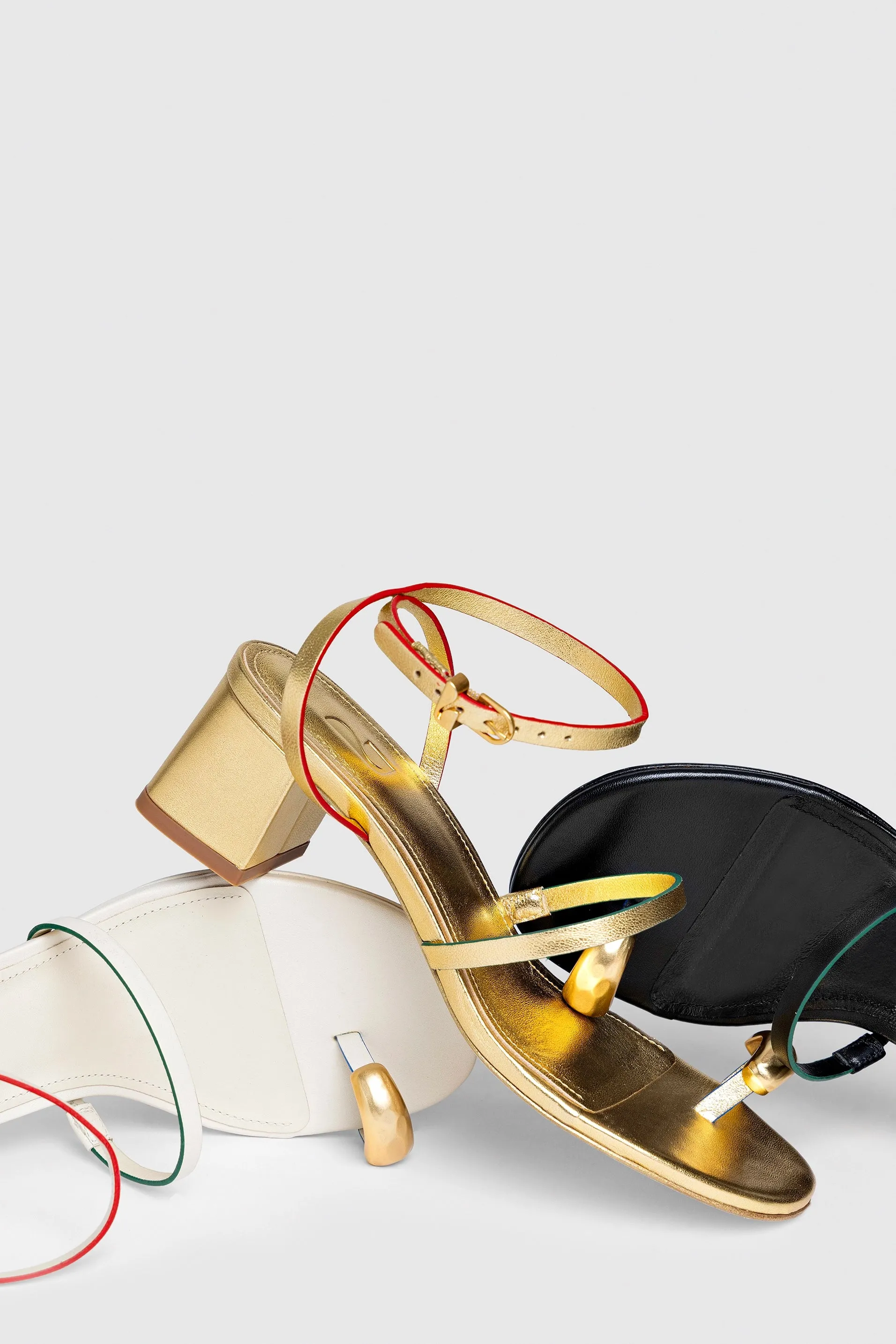 Biarritz Block In Gold Metallic Leather