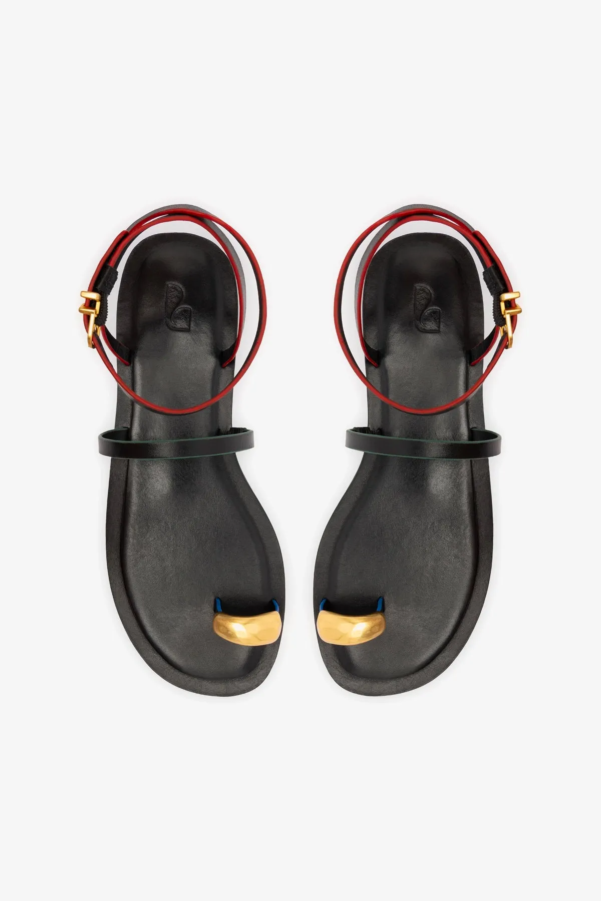 Biarritz Flat Sandal In Black Leather