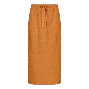 BONNIE DARK CARAMEL EMBOSSED LOGO SKIRT