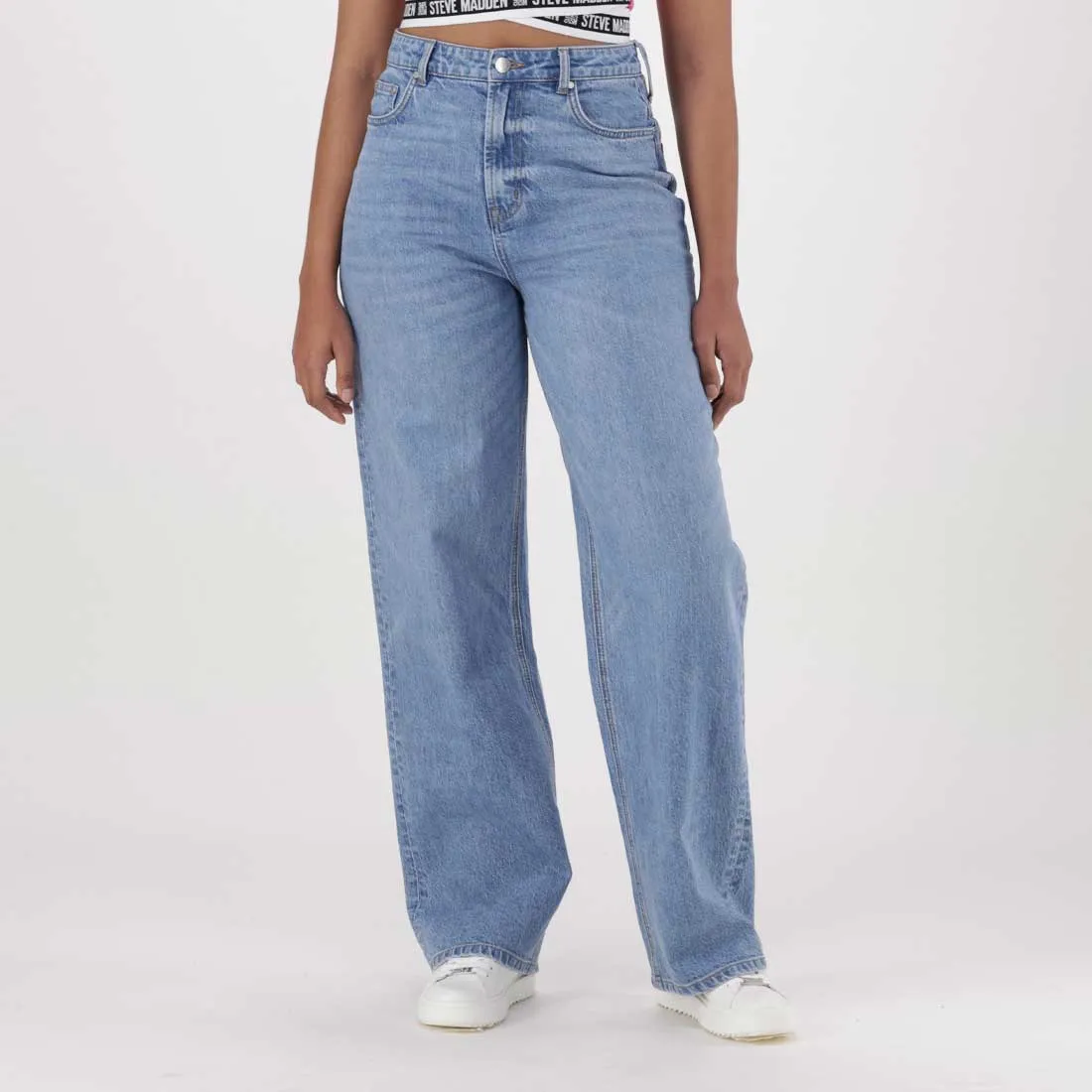 CALI RELAXED FIT MID WASH