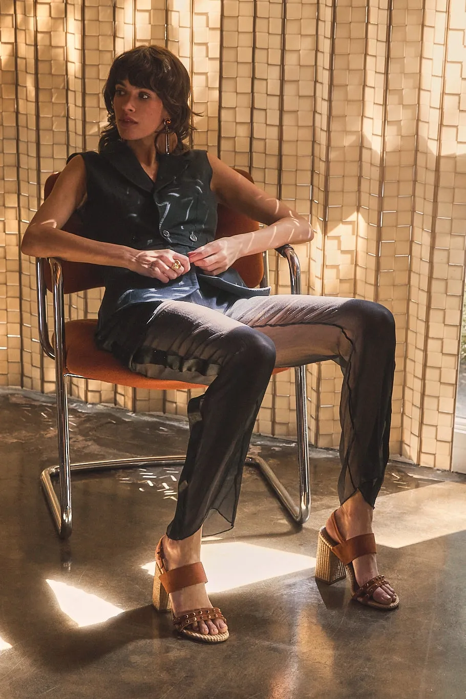 Chloe Gosselin by Larroud?? Margot Sandal In Chestnut Suede and Natural Raffia