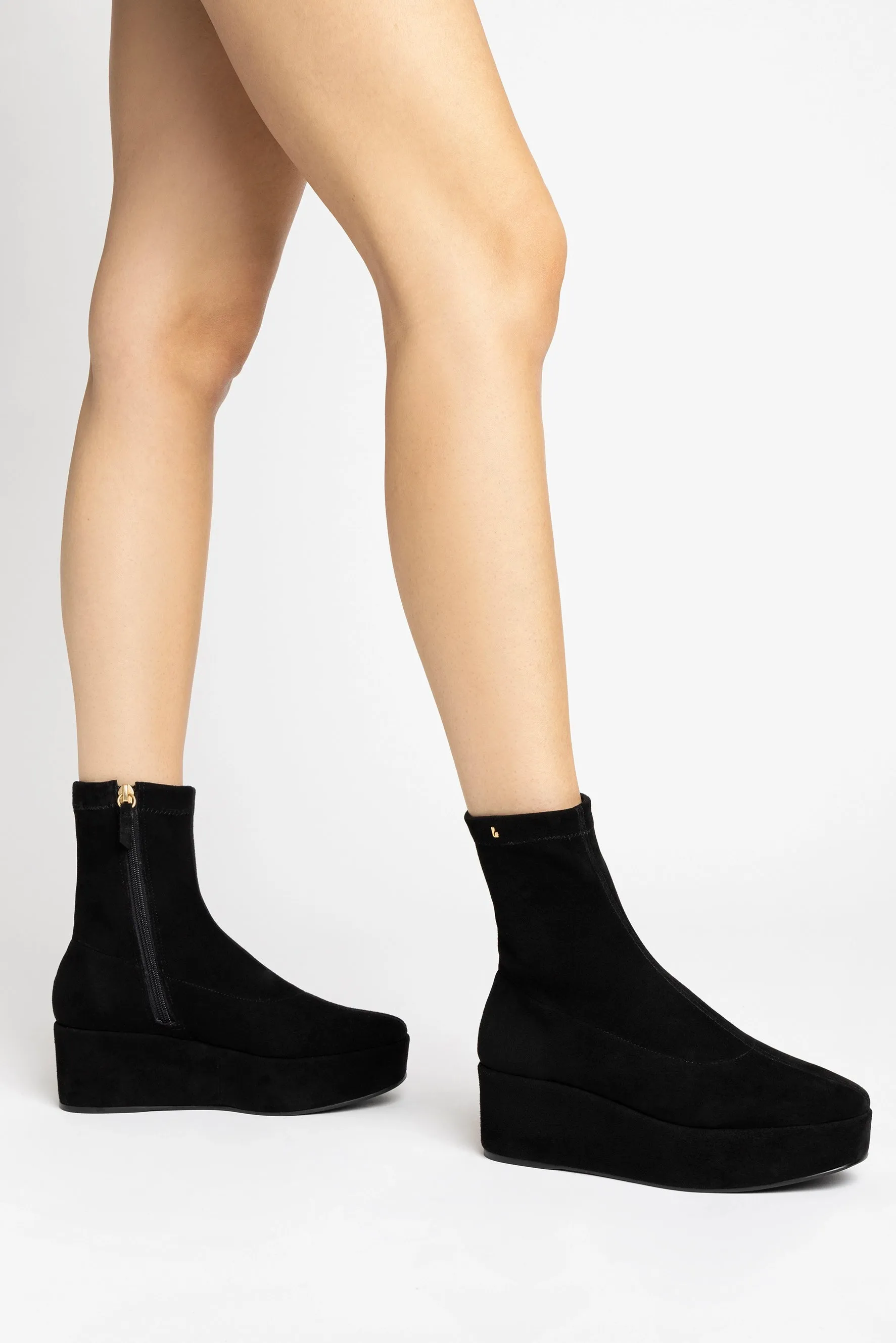 Dani Flatform Boot In Black Stretch Suede