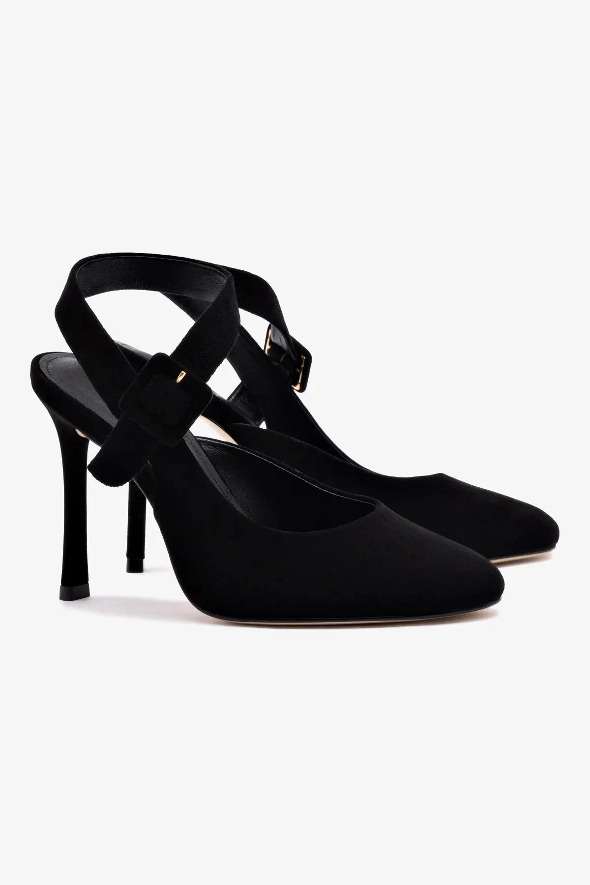 Deena By Larroud?? Pump In Black Suede