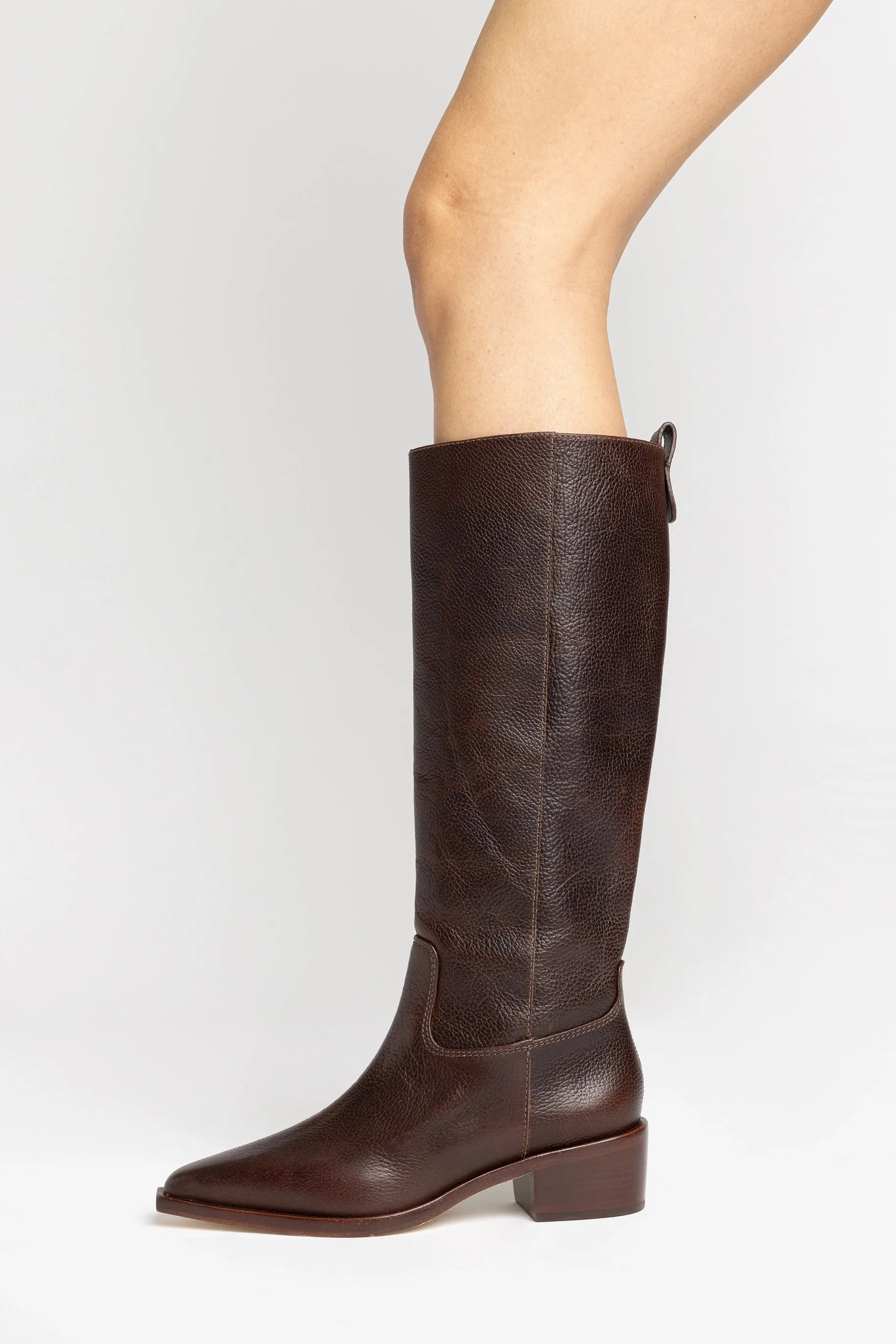 Florencia Boot In Brown Leather
