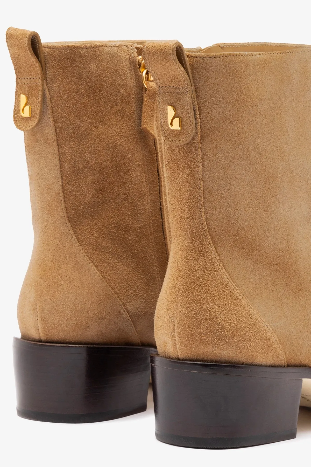 James Low Boot In Peanut Suede