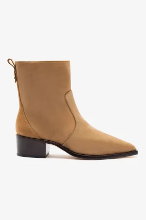 James Low Boot In Peanut Suede