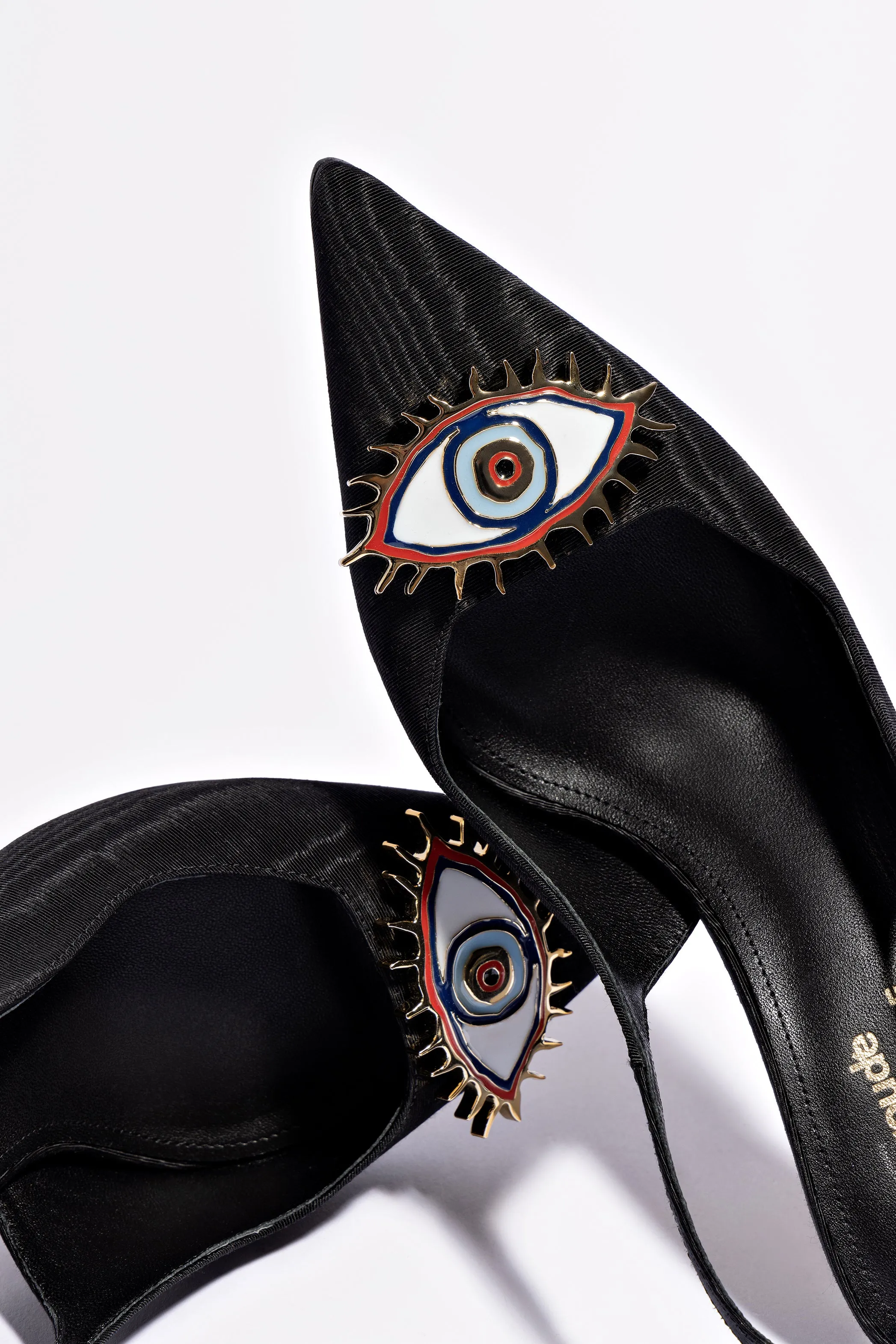 Larroud?? x Libertine Eye Pump Hi In Black Fabric