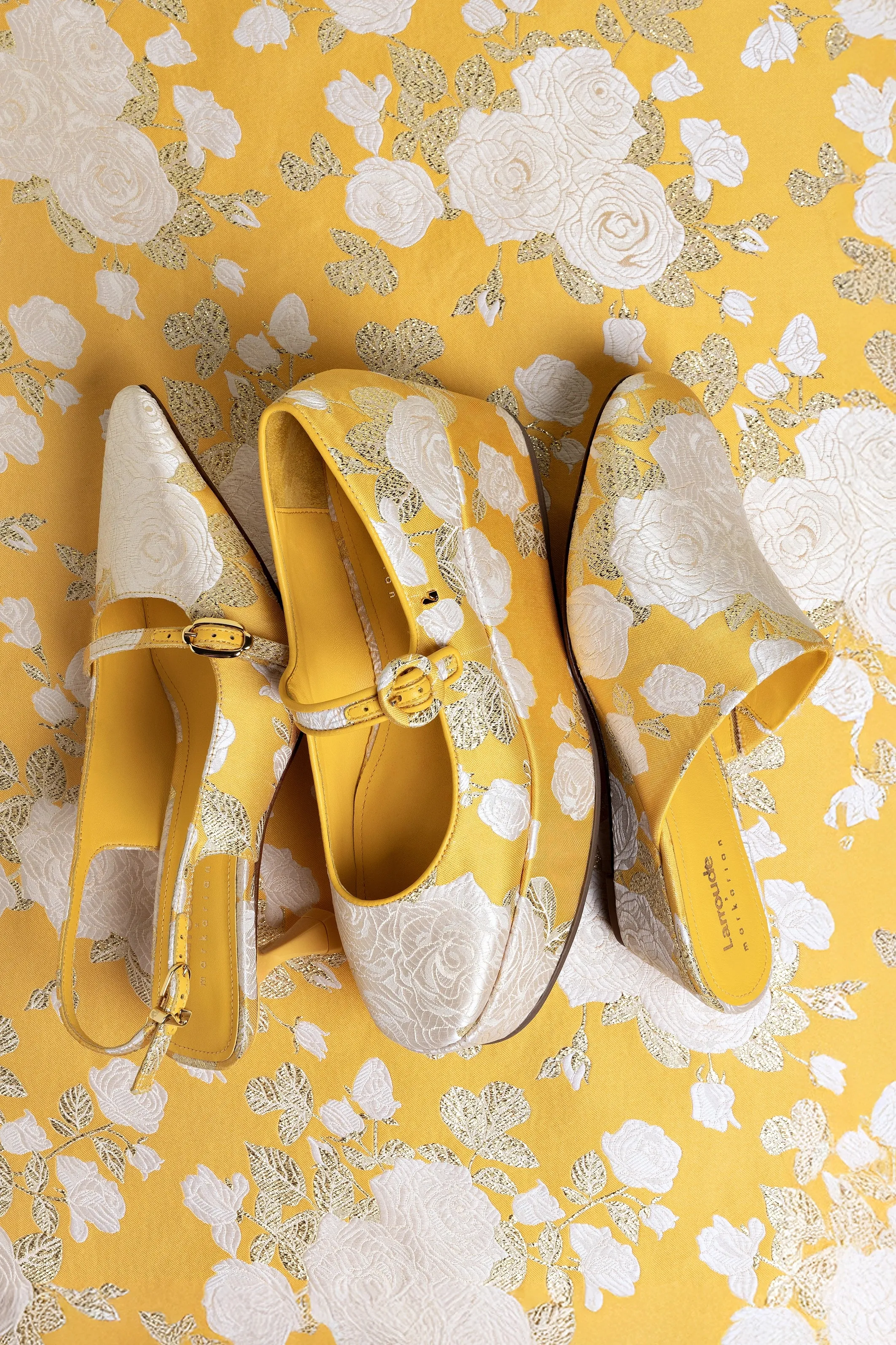 Larroud?? x Markarian Ines Pump In Yellow Floral Brocade