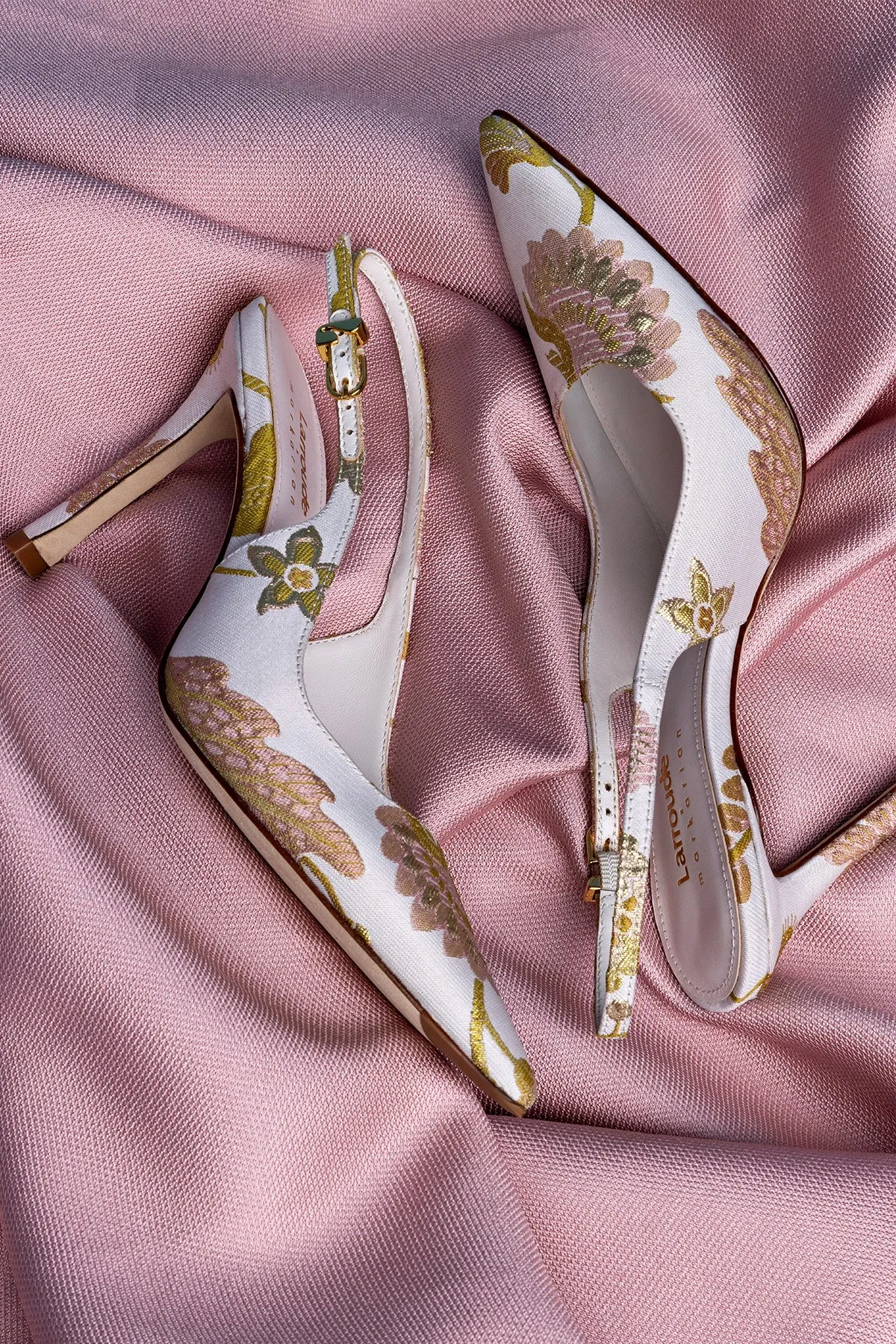 Larroud?? x Markarian Kaitlan Pump In Yvette Floral Brocade