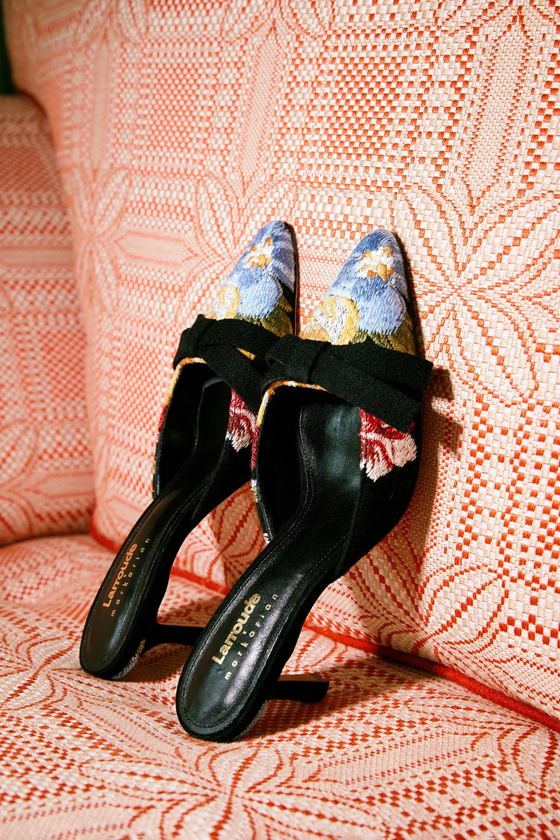 Larroud?? x Markarian Mule In Black Wool and Floral Embroidery