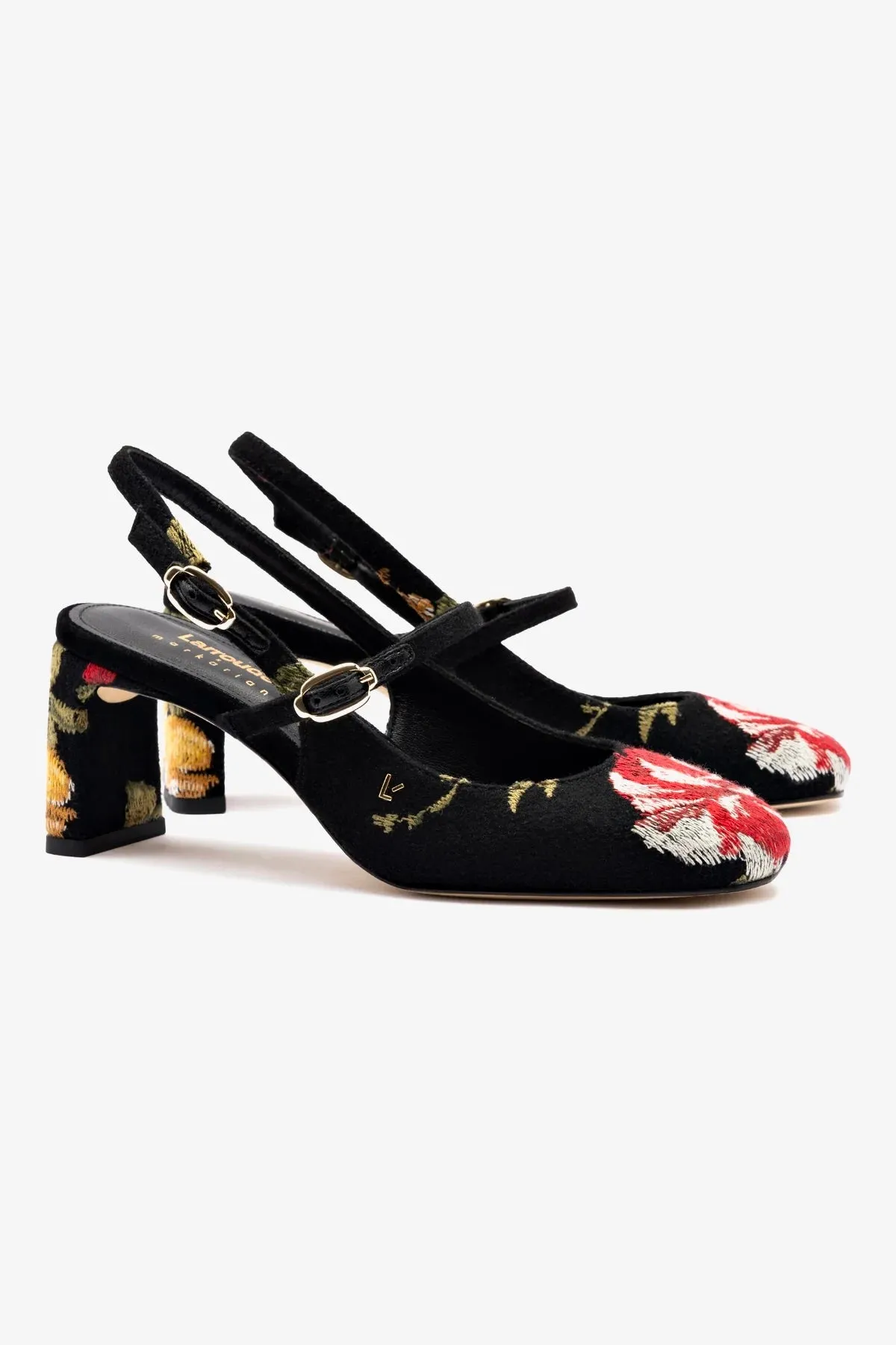 Larroud?? x Markarian Pump In Black Wool and Floral Embroidery