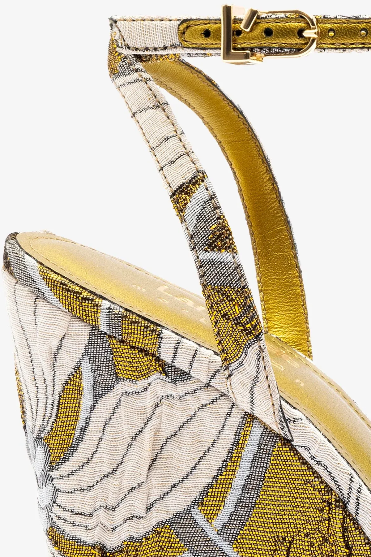 Larroud?? x Markarian Wedge In Gold Floral Dutel