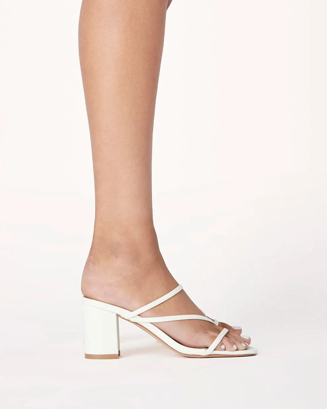 YAZMIN WIDE FIT - WHITE
